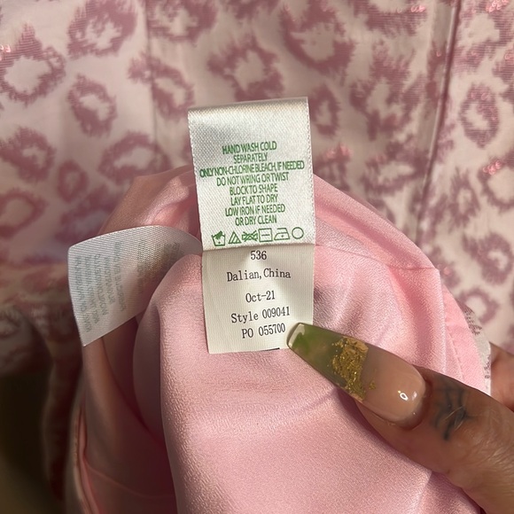 Lilly Pulitzer Taffia dress, size 4. - Picture 14 of 15